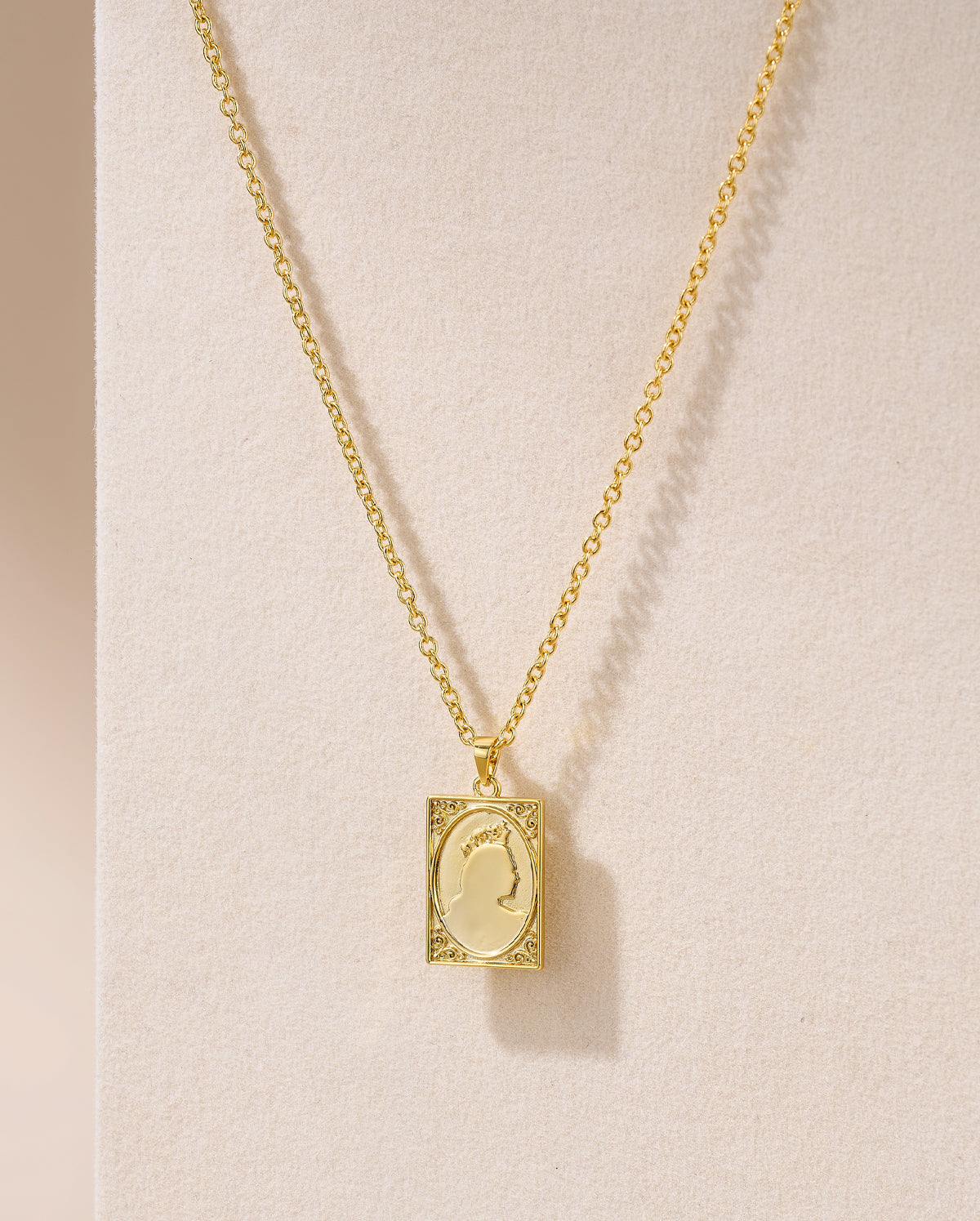 WICKED X OUFER Glinda Enchanted Necklace