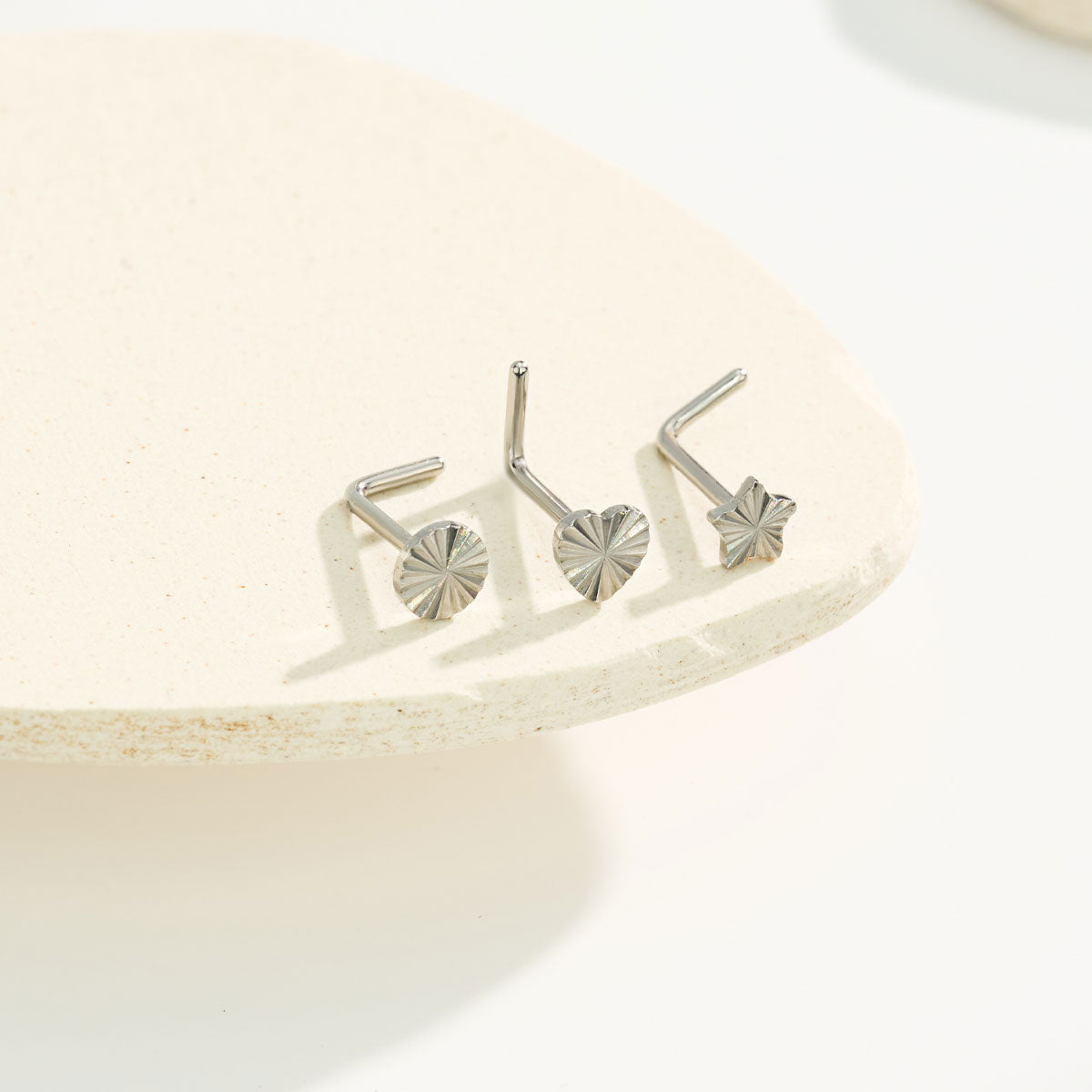 3PCS Cut Surface L-Shaped Nose Stud Set