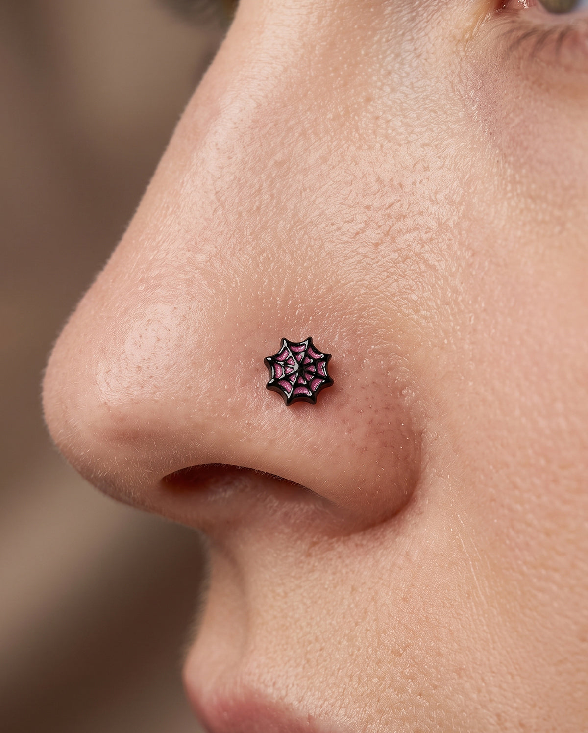 web nose piercing