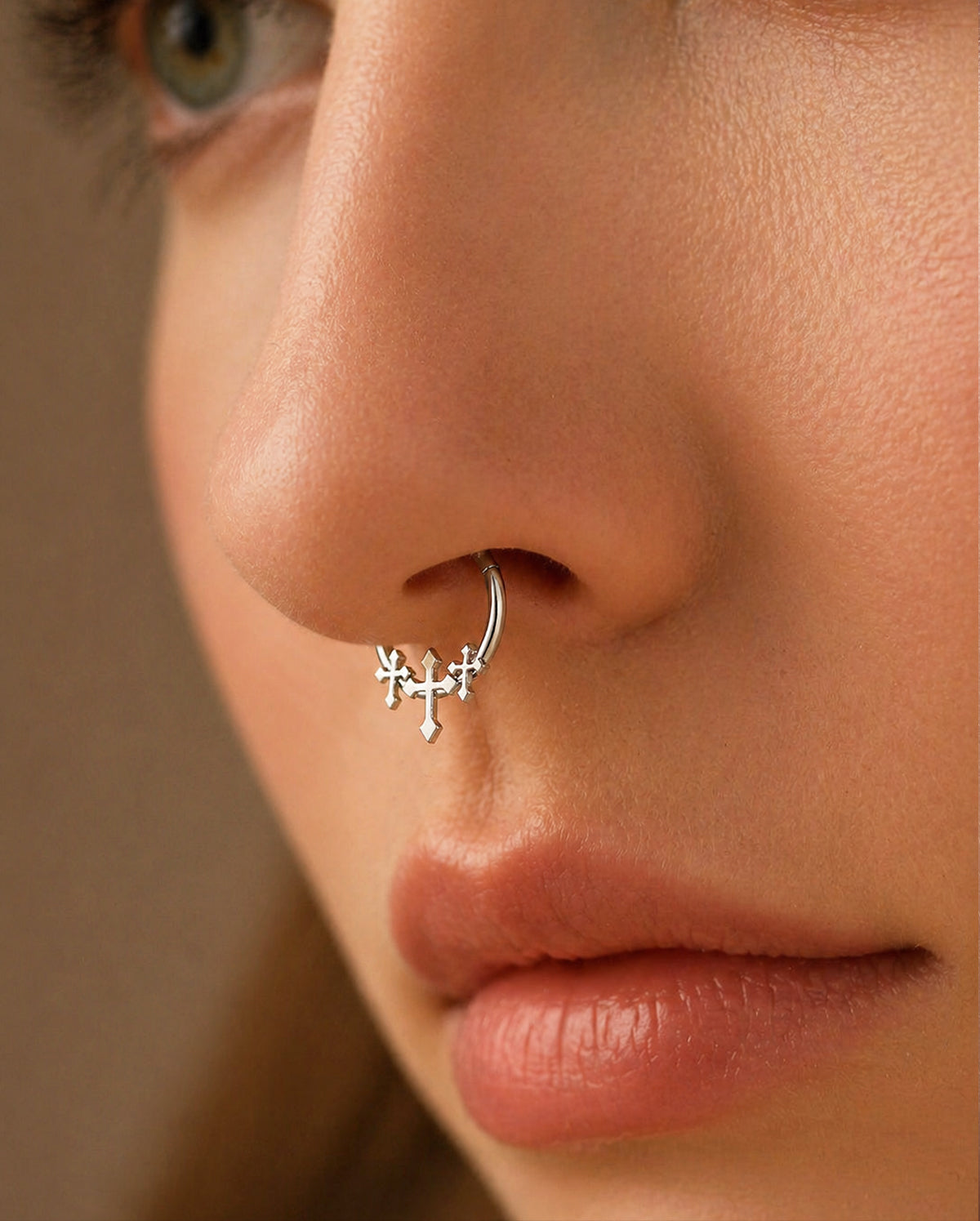 Triple Cross Septum Segment Ring