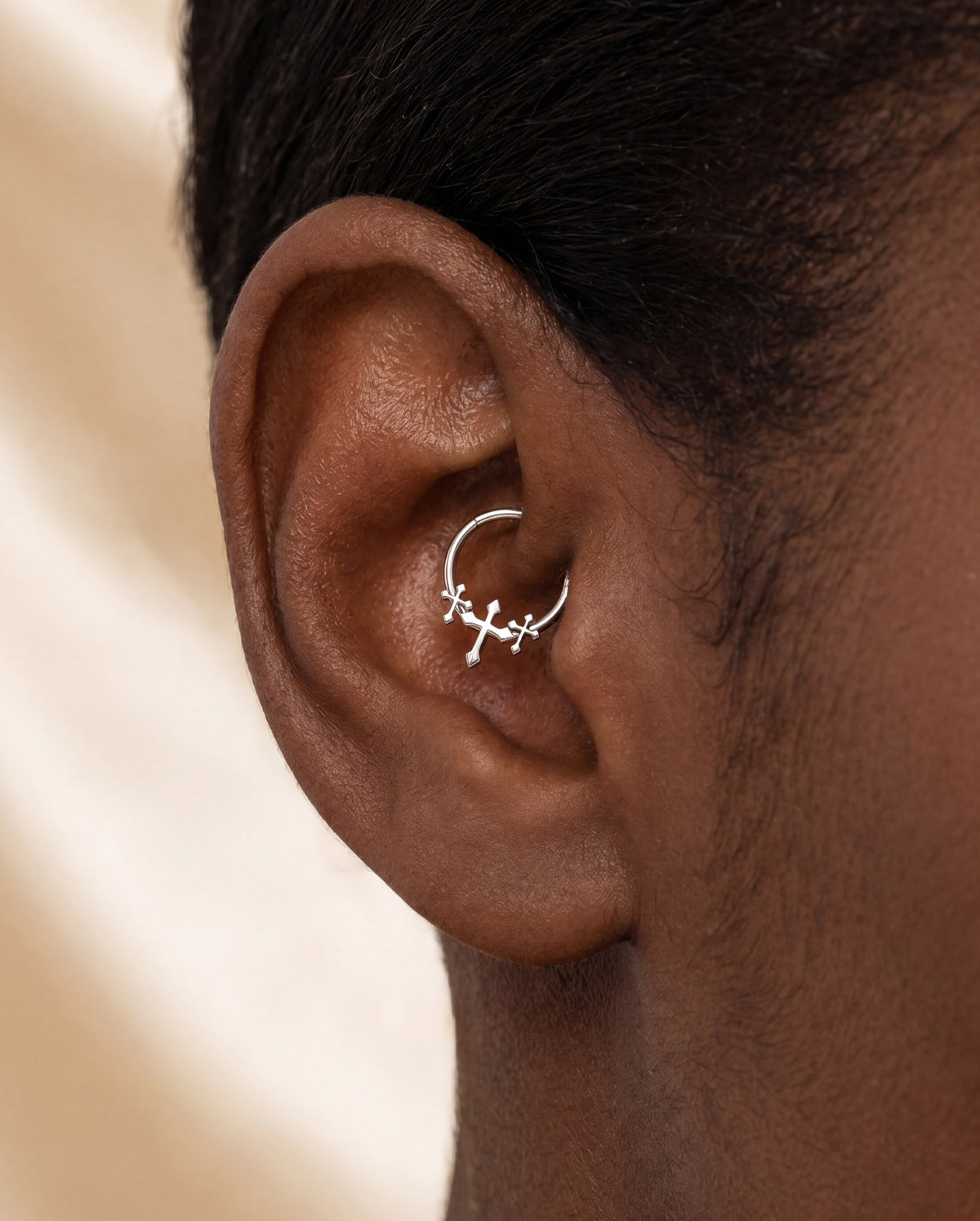 Triple Cross Septum Segment Ring
