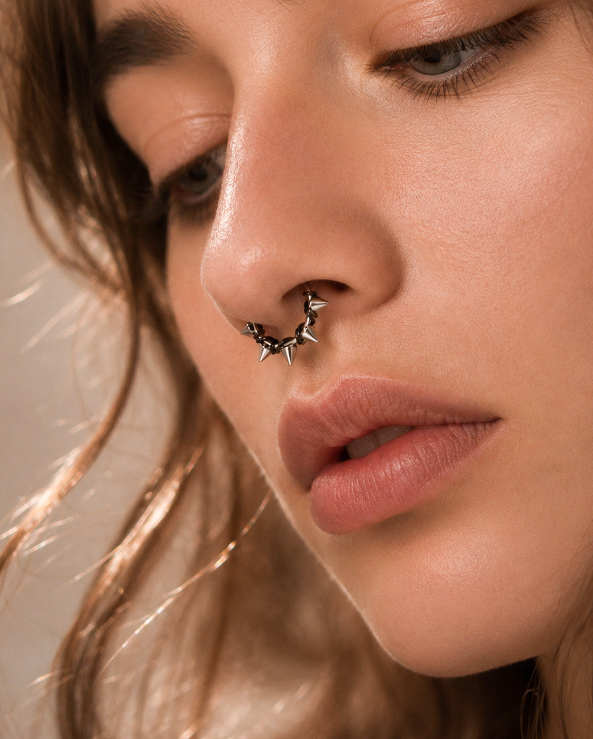spike septum piercing