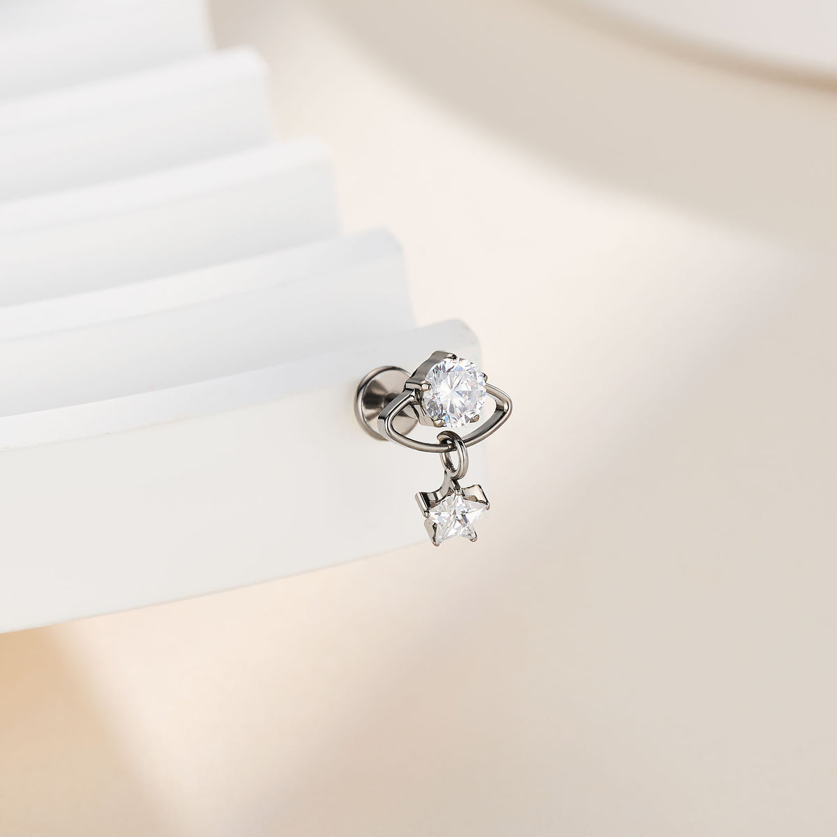 flat back cartilage stud 