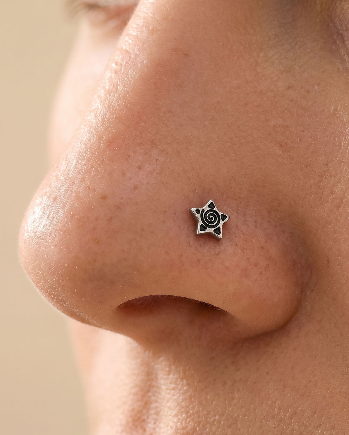 spiral star nose piercing
